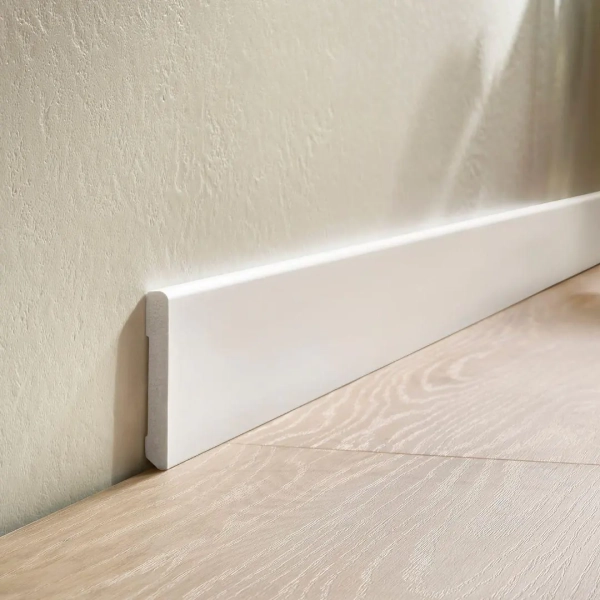 Fußleiste - Arbiton STIQ S810 80 mm - Sockelleiste weiß