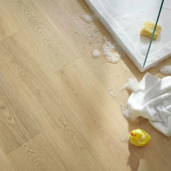 Vinylboden mit Trittschalldämmung Eiche Lorenzo – 5.3mm/0.55mm – Klick Vinyl