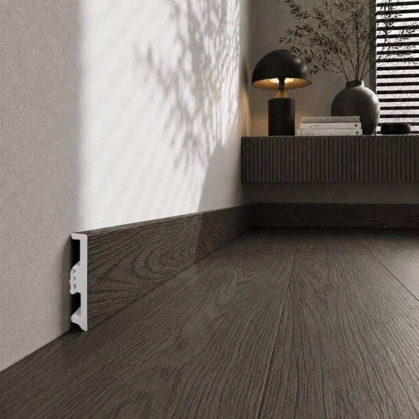 Fußleiste - Arbiton STIQ XL WOOD 80 mm - Eiche Aveiro 120 - Sockelleiste Holzoptik